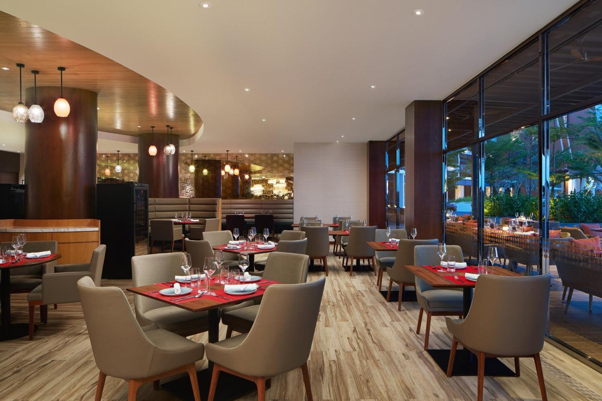 The Westin Desaru Coast Resort Екстериор снимка The interior of the restaurant
