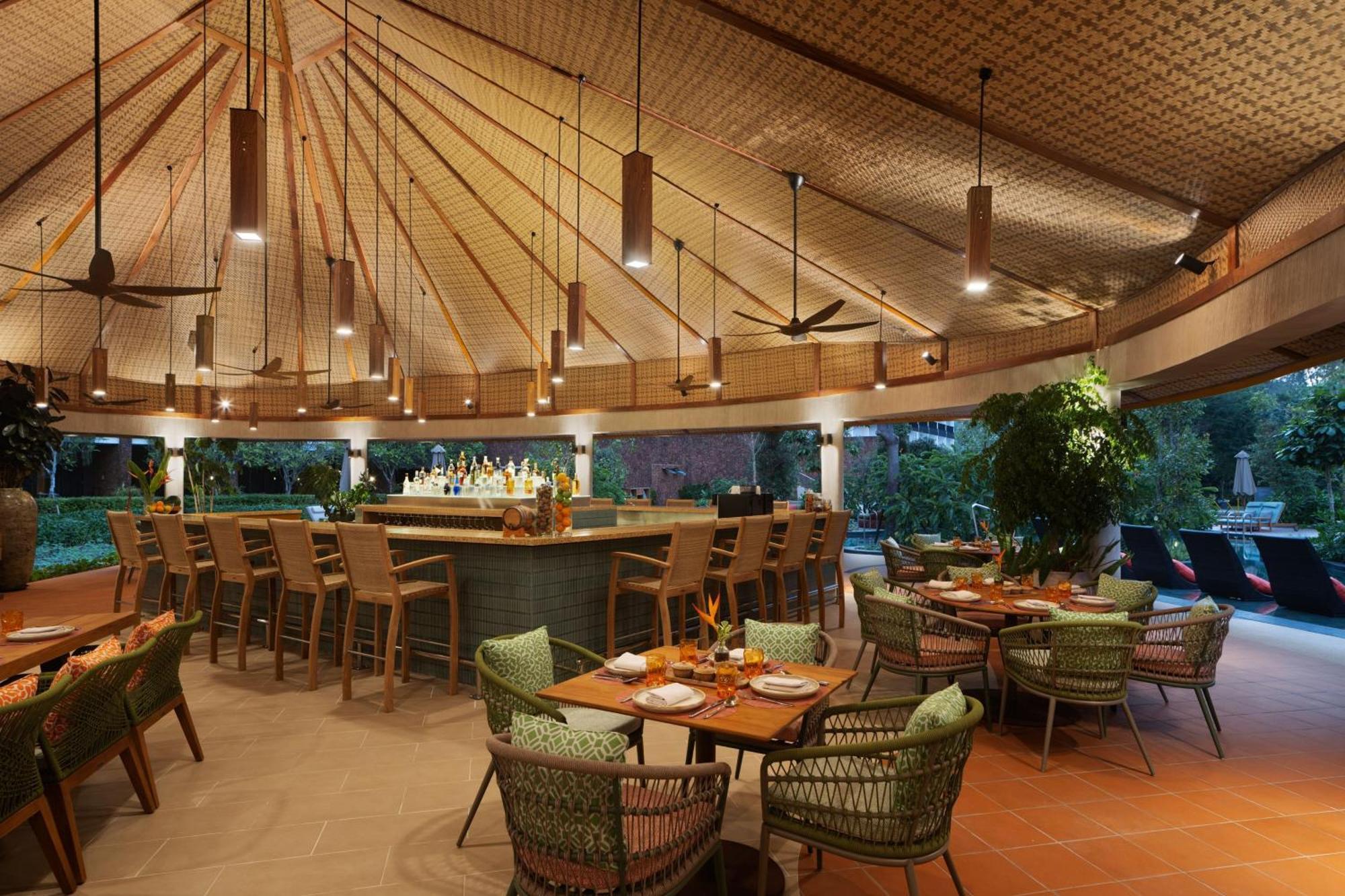 The Westin Desaru Coast Resort Екстериор снимка The Bar